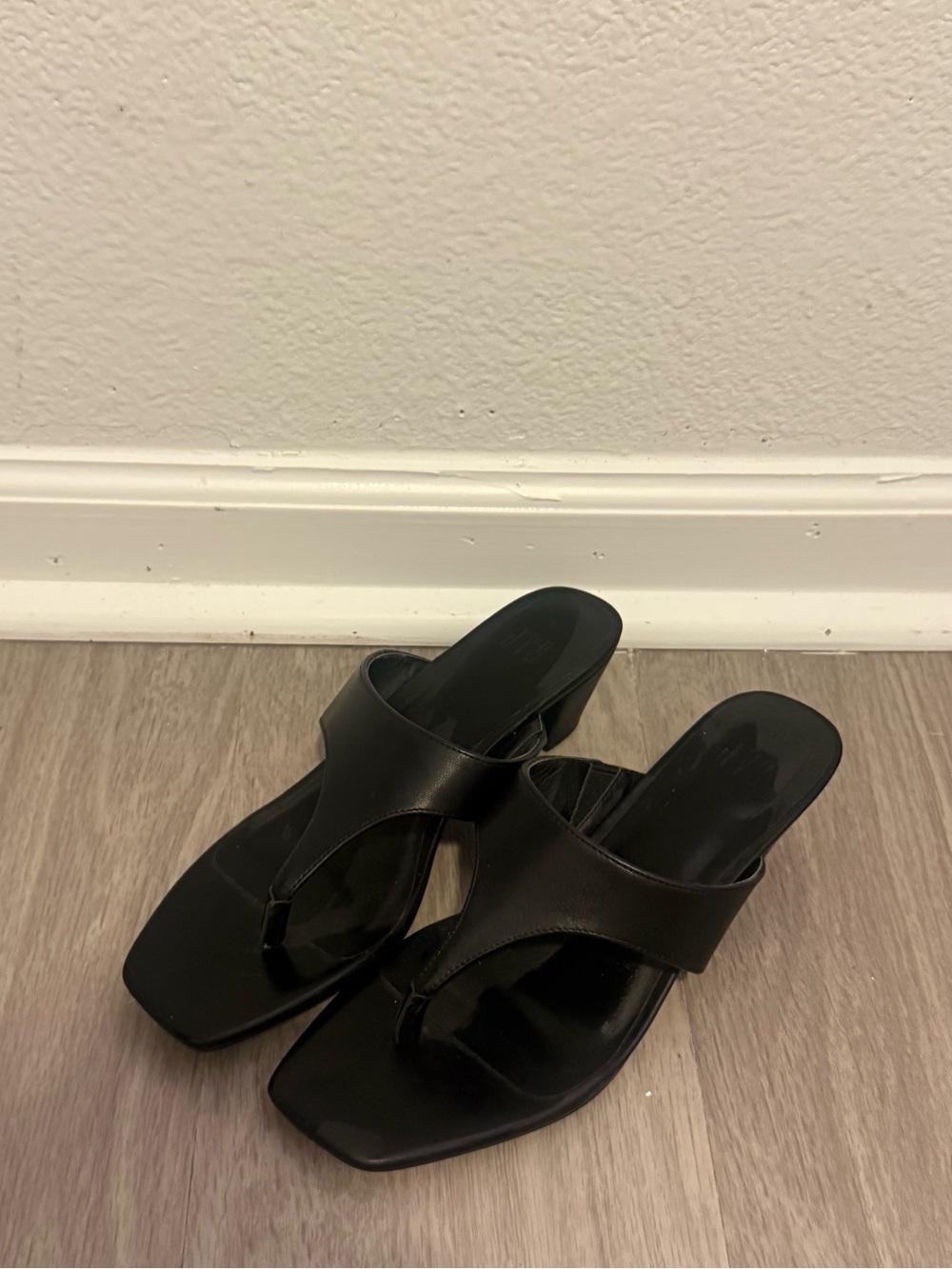 Black Square-Toe Thong Mule Heels
